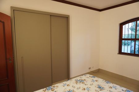 Casa para alugar com 330m², 3 quartos e 2 vagasSuíte 1