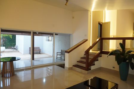 Casa para alugar com 330m², 3 quartos e 2 vagasSala 1