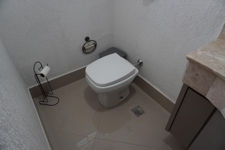 Casa para alugar com 330m², 3 quartos e 2 vagasLavabo