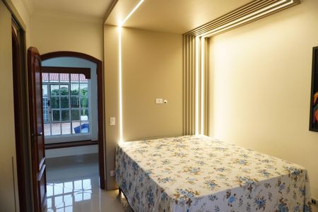 Casa para alugar com 330m², 3 quartos e 2 vagasSuíte 2