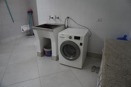 Casa para alugar com 330m², 3 quartos e 2 vagasÁrea de Serviço