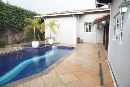 Casa para alugar com 330m², 3 quartos e 2 vagasPiscina