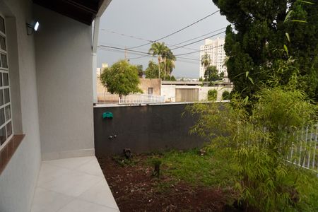 Casa para alugar com 330m², 3 quartos e 2 vagasQuintal
