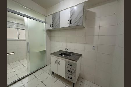 Apartamento à venda com 54m², 2 quartos e 1 vaga Apartamento à venda com 54m², 2 quartos e 1 vagaCozinha