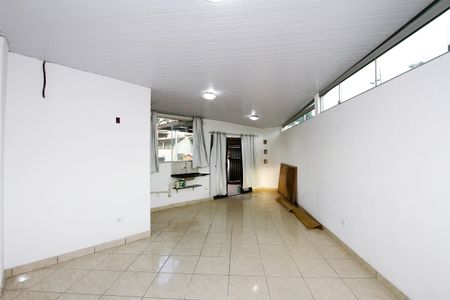 Casa para alugar com 190m², 3 quartos e 2 vagasStudio