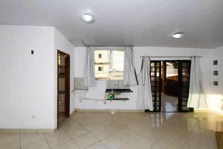 Casa para alugar com 190m², 3 quartos e 2 vagasStudio