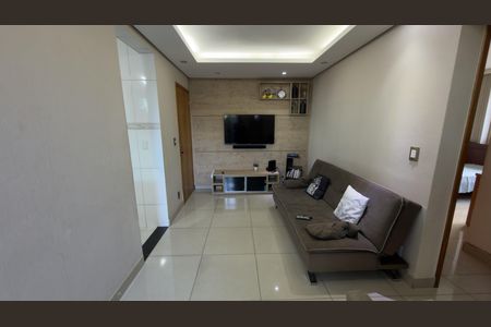 Sala de apartamento para alugar com 3 quartos, 75m² em Cinquentenario, Belo Horizonte