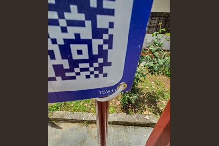 Casa à venda com 373m², 8 quartos e 4 vagasFachada