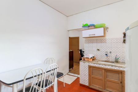 Casa à venda com 373m², 8 quartos e 4 vagas Casa 2 - Cozinha