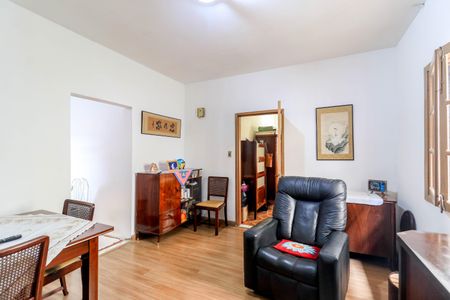 Casa à venda com 373m², 8 quartos e 4 vagas Casa 2 - Sala