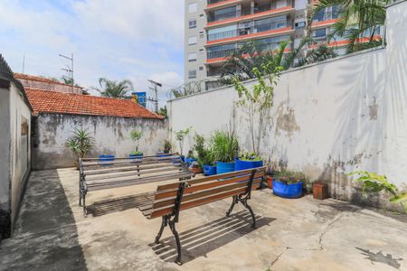 Casa à venda com 373m², 8 quartos e 4 vagasQuintal