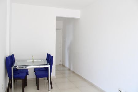 Apartamento para alugar com 63m², 3 quartos e 1 vagaSala