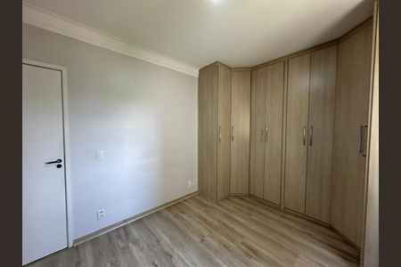 Suíte de apartamento à venda com 2 quartos, 61m² em Jardim Tupanci, Barueri