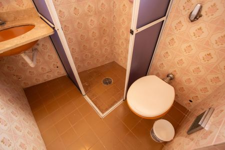 Casa para alugar com 60m², 2 quartos e 1 vaga Casa para alugar com 60m², 2 quartos e 1 vagaBANHEIRO