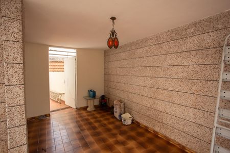 Casa para alugar com 60m², 2 quartos e 1 vaga Casa para alugar com 60m², 2 quartos e 1 vagaVARANDA E GARAGEM