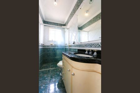 Casa para alugar com 450m², 3 quartos e 4 vagas Casa para alugar com 450m², 3 quartos e 4 vagasBanheiro da Suíte 3