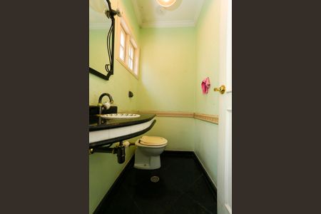 Casa para alugar com 450m², 3 quartos e 4 vagas Casa para alugar com 450m², 3 quartos e 4 vagaslavabo 1