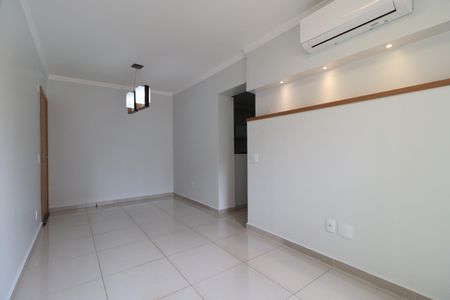Sala de apartamento para alugar com 2 quartos, 70m² em Jardim Macedo, Ribeirão Preto