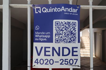 Casa à venda com 269m², 3 quartos e 2 vagasFachada