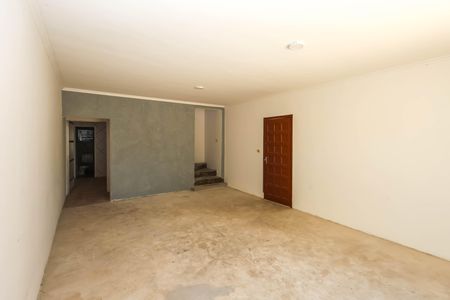 Casa à venda com 269m², 3 quartos e 2 vagasSala