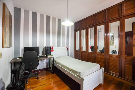 Casa à venda com 4 quartos, 330m² em Itaipu, Niterói