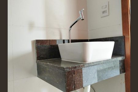 Apartamento à venda com 38m², 2 quartos e sem vagaBanheiro