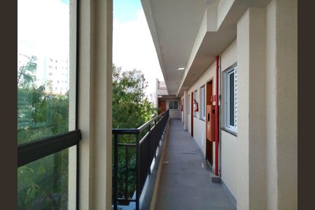 Apartamento à venda com 38m², 2 quartos e sem vagaÁrea comum