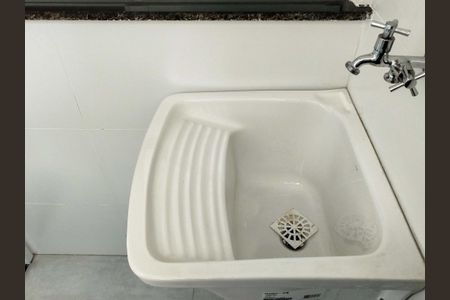 Studio à venda com 38m², 1 quarto e sem vaga Studio à venda com 38m², 1 quarto e sem vagaÁrea de serviço