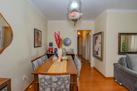 Sala de apartamento à venda com 3 quartos, 115m² em Petrópolis, Porto Alegre