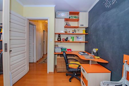 Apartamento à venda com 115m², 3 quartos e 1 vagaQuarto 2