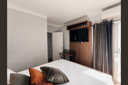 Apartamento à venda com 83m², 3 quartos e 2 vagas Apartamento à venda com 83m², 3 quartos e 2 vagasSuíte