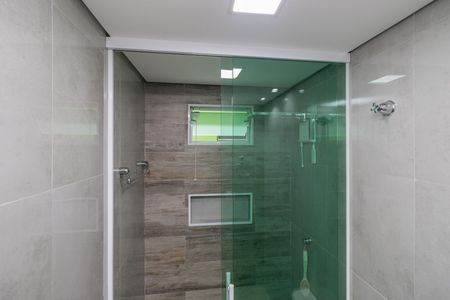 Banheiro Social de casa à venda com 3 quartos, 350m² em Jardim Santa Teresinha, São Paulo