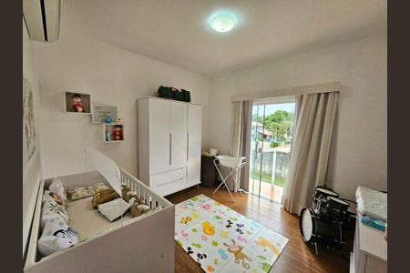 Casa à venda com 4 quartos, 181m² em Várzea das Moças, Niterói