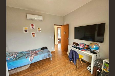 Casa à venda com 4 quartos, 181m² em Várzea das Moças, Niterói