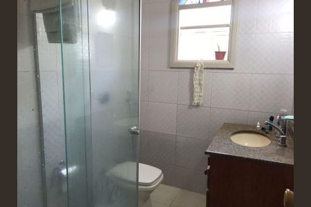 Casa à venda com 3 quartos, 216m² em Piratininga, Niterói