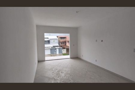 Casa à venda com 3 quartos, 129m² em Itaipu, Niterói