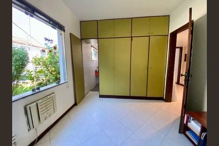 Casa à venda com 4 quartos, 440m² em Cubango, Niterói