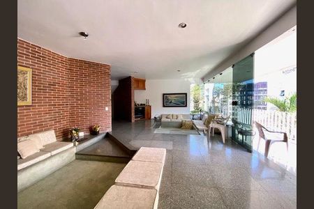 Casa à venda com 4 quartos, 440m² em Cubango, Niterói