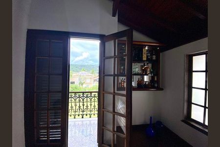 Casa à venda com 3 quartos, 150m² em Piratininga, Niterói