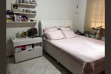 Casa à venda com 3 quartos, 200m² em Piratininga, Niterói