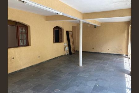 Casa à venda com 250m², 3 quartos e 3 vagasFoto 23