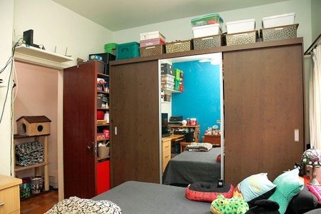 Casa à venda com 175m², 2 quartos e 3 vagasQuarto 2