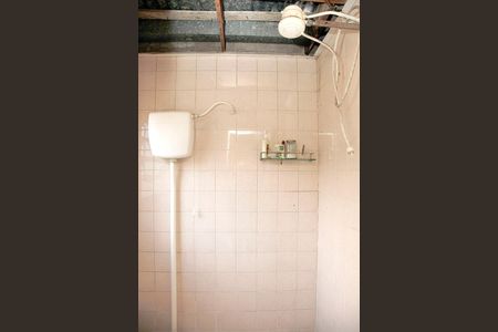 Casa à venda com 175m², 2 quartos e 3 vagasBanheiro 2