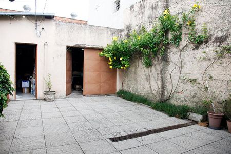 Casa à venda com 175m², 2 quartos e 3 vagasPátio