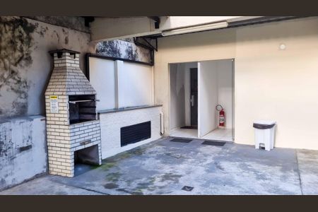 Apartamento para alugar com 44m², 2 quartos e sem vaga Apartamento para alugar com 44m², 2 quartos e sem vagaÁrea comum - Churrasqueira