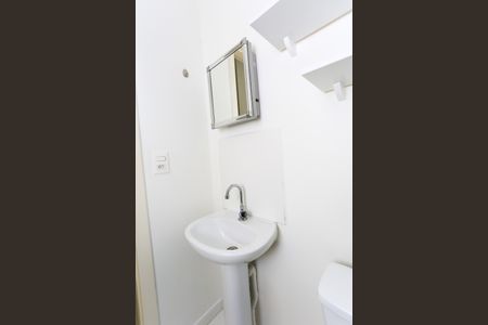 Apartamento para alugar com 44m², 2 quartos e sem vaga Apartamento para alugar com 44m², 2 quartos e sem vagaBanheiro