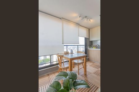 Sacada de apartamento à venda com 2 quartos, 64m² em Bela Vista, Osasco