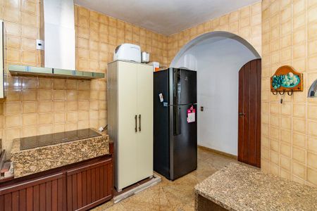 Casa à venda com 480m², 6 quartos e 5 vagasCozinha