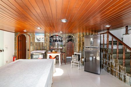 Casa à venda com 480m², 6 quartos e 5 vagasVaranda gourmet