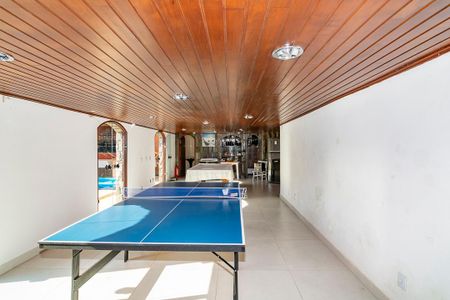 Casa à venda com 480m², 6 quartos e 5 vagasVaranda gourmet